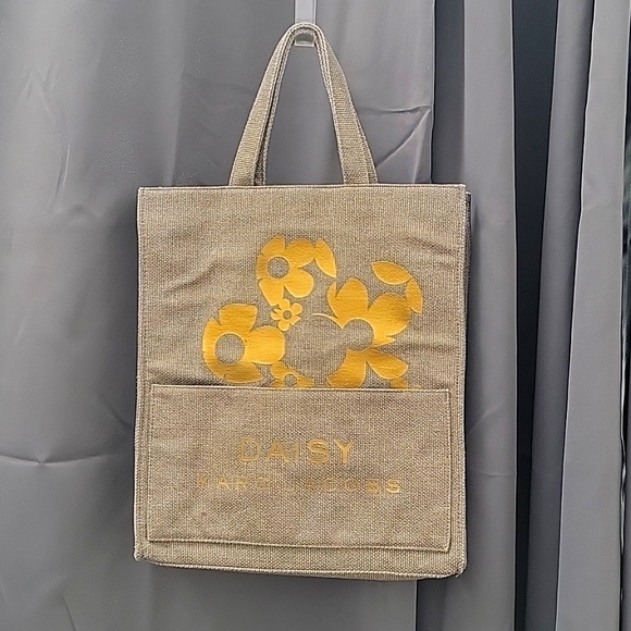 DAISY Marc Jacobs Burlap Tote NWOT (new without the tags) - Picture 5 of 10